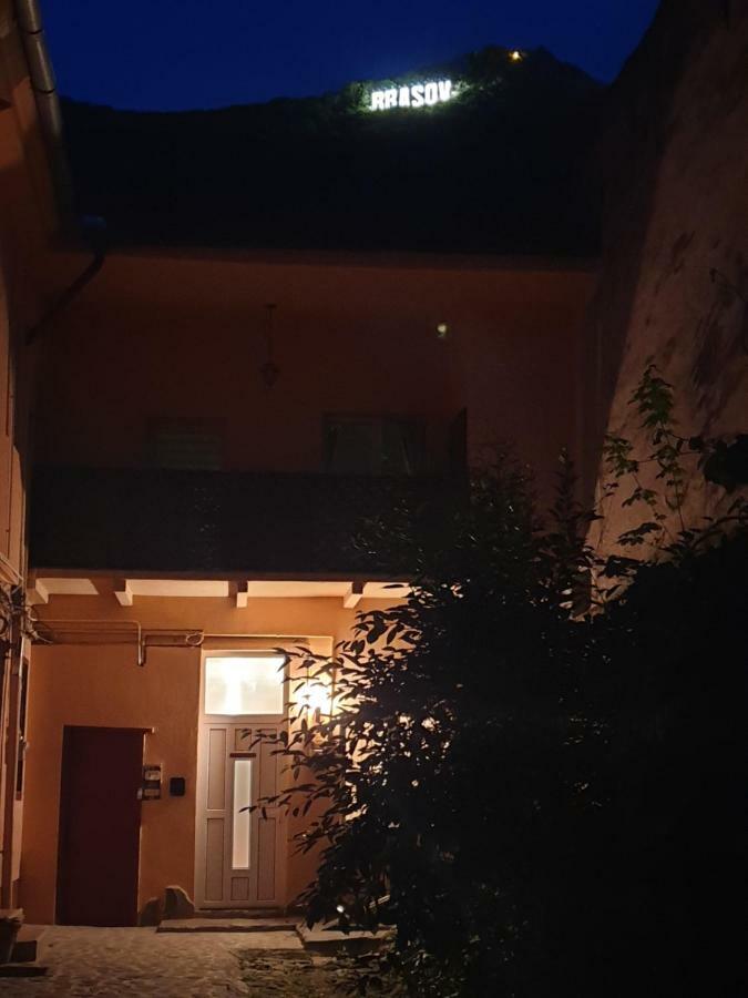 Poarta Schei Studio Braşov Exterior foto